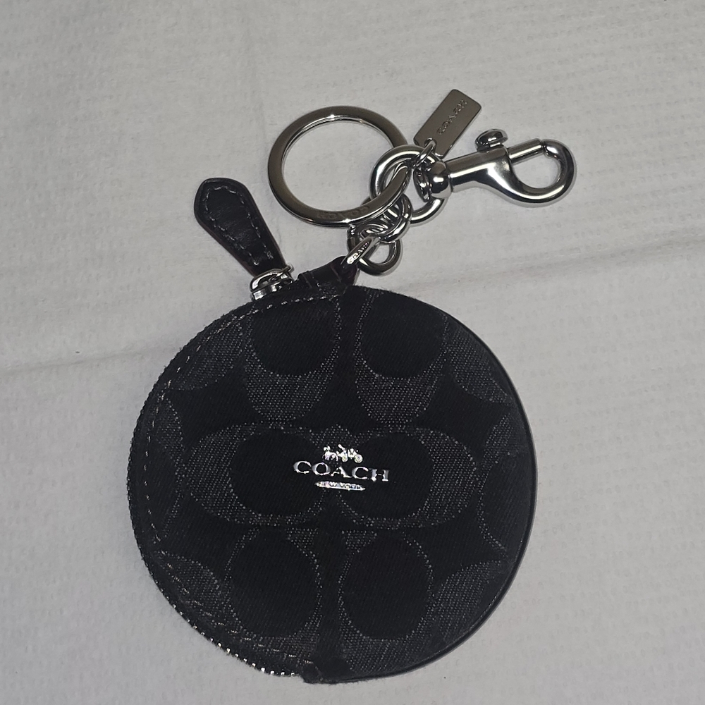 Coach Signature Round Coin Case